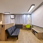 Studio Apartment With Projector And Balcony Between Main Square And Kazimierz Quarter