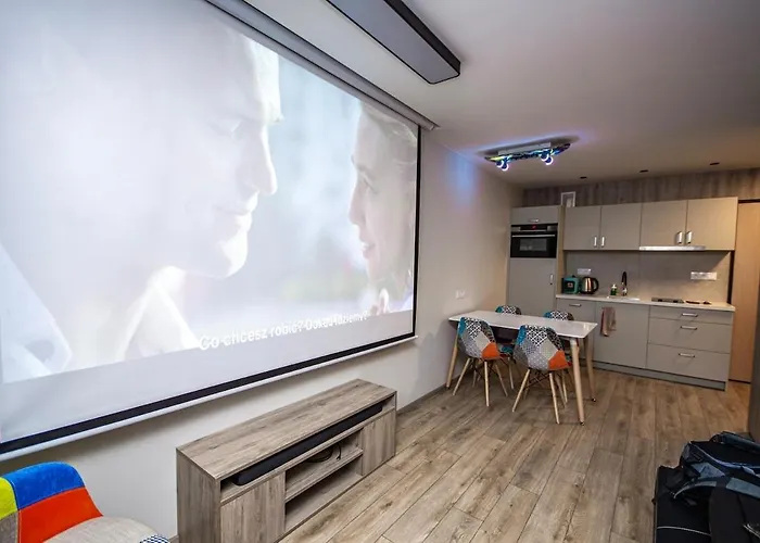 Studio Apartment With Projector And Balcony Between Main Square And Kazimierz Quarter