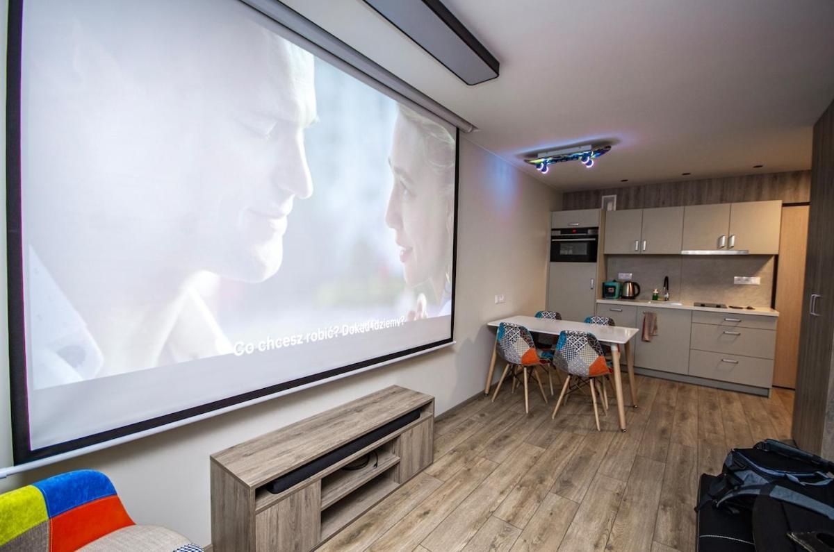 Apartment With Projector And Balcony Between Main Square And Kazimierz Quarter